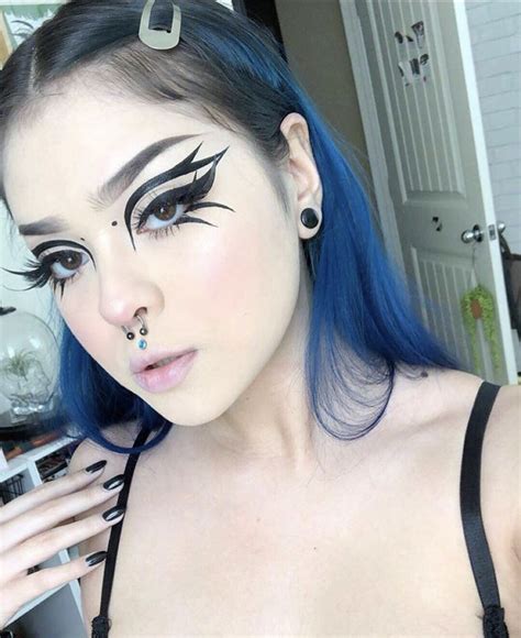 Punk Makeup Edgy Makeup Makeup Eye Looks Grunge Makeup Eye Makeup
