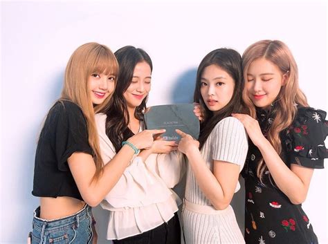 Maybe you would like to learn more about one of these? Blackpink Konser di Indonesia, Ini 10 Fakta tentang Mereka