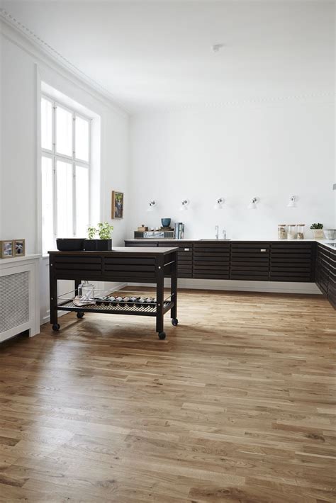 Junckers' solid wood floors are based on the traditions of danish craftsmanship and design, which ensures unique, durable floors of quality. Junckers Wood Flooring Uk - wood flooring design