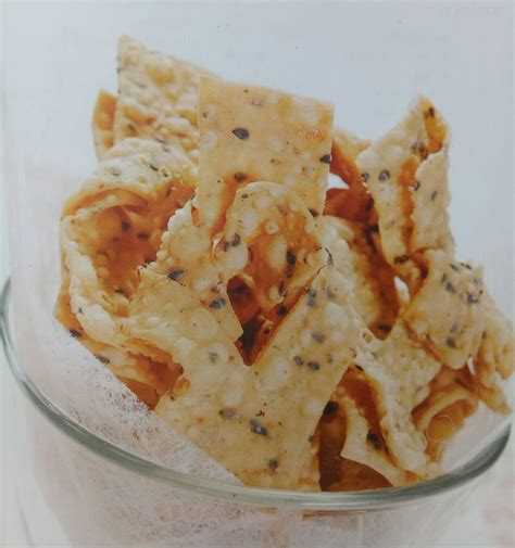 Lihat juga resep kue bawang garpu enak lainnya. Kue bawang | Semua Resep Ibu - Heri Jaya