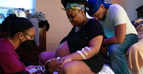 Why Black Women Are Rejecting Hospitals In Search Of Better Births