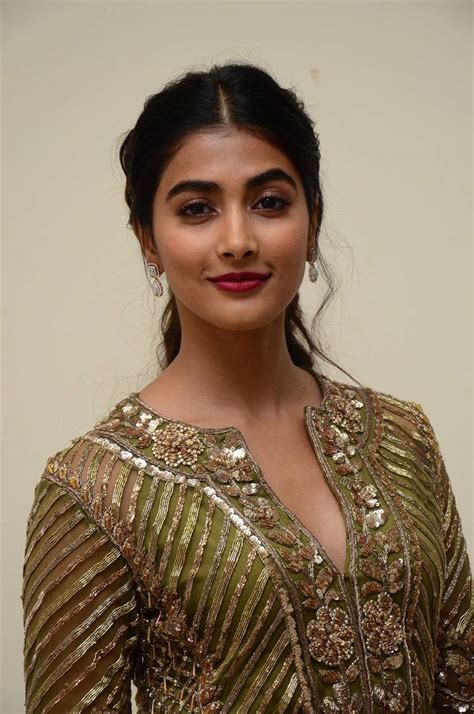 Find pooja hegde news headlines, photos, videos, comments, blog posts and opinion at the indian express. Pooja Hegde Aravinda Sametha Success Meet Pics - Latest Movie Updates, Movie Promotions ...