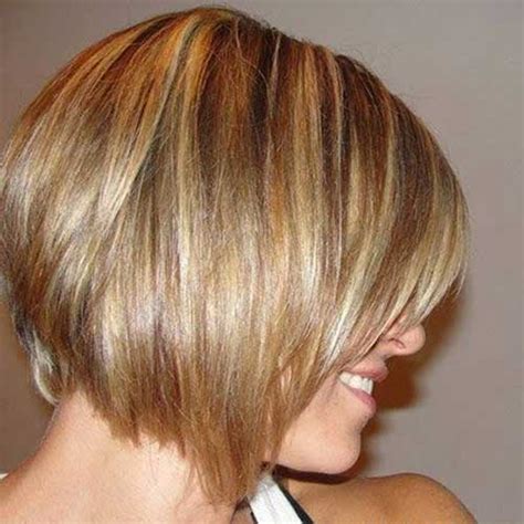 The long layers rely on dense hair to create a lovely rounded shape at the back, graduated to curve in nicely at. 20+ Graduated Bob With Bangs | Bob Hairstyles 2018 - Short ...