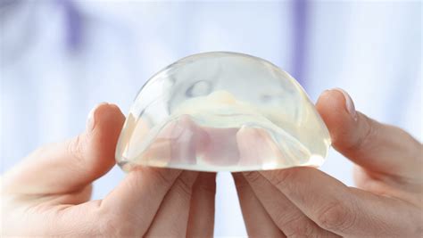 Breast Implant Rupture Causes Symptoms And Treatments Centre For
