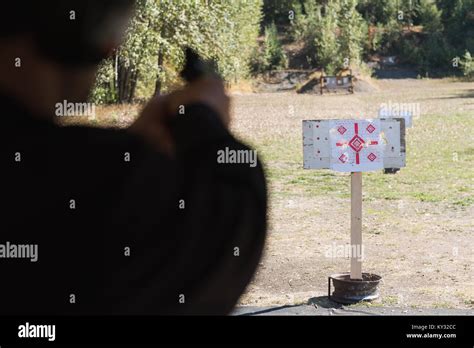 Man Aiming Gun Hi Res Stock Photography And Images Alamy