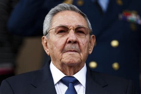 Historic Interaction With Cubas Castro Awaits Obama In Panama
