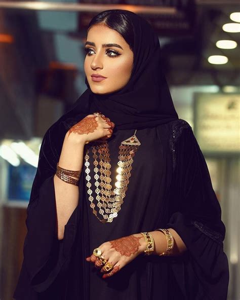 Pin By Meera Rajputt On Arabian Beauty Beautiful Arab Women Arab