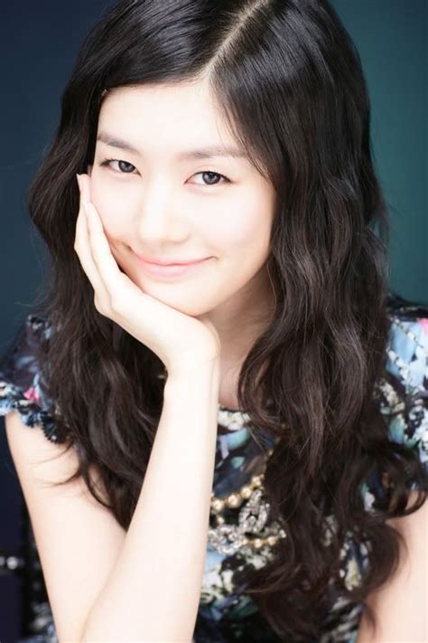 Pretty Waves On Korean Actress Jung So Min Young Actresses Korean