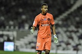 Qui est Alban Lafont, ce gardien de 16 ans prêt à défier le PSG ...