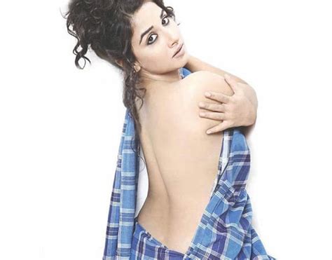 vidya balan flaunts her sexy back in this pic