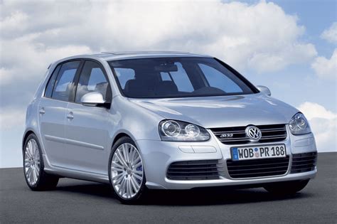 Volkswagen Golf R32 🚗 Car Technical Specifications