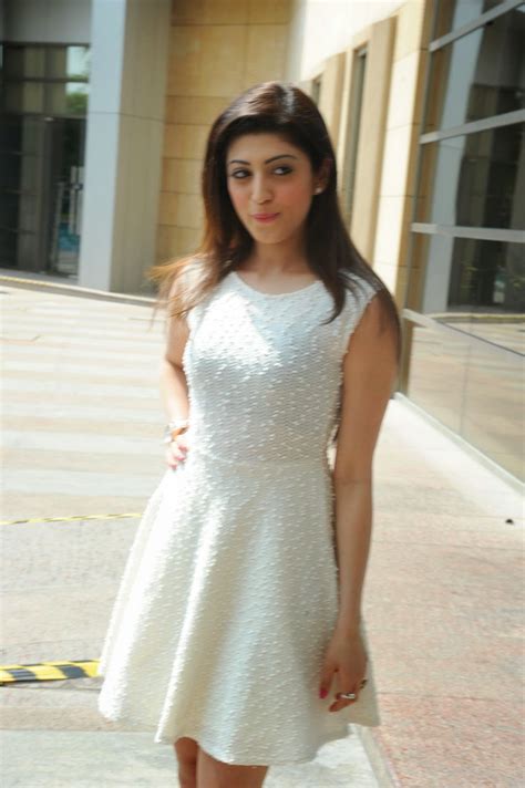High Quality Bollywood Celebrity Pictures Pranitha