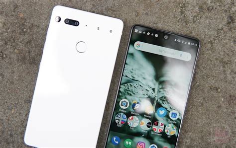 You Can Sideload An Oreo Beta To The Essential Phone Right Now