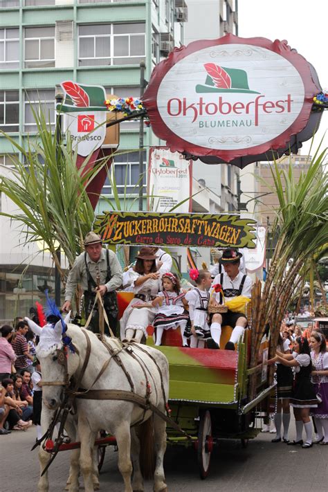 Mas e quanto aos cidadãos? Oktoberfest in Munich and Around the World | InterNations Blog