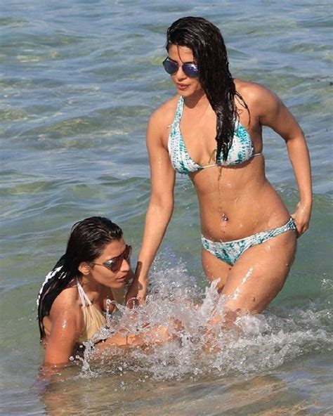 Priyanka Chopra Leaked Bikini Pictures From Hollywood Film Baywatch Sets