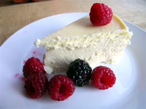 A low cholesterol diet is definitely a must nowadays. Low Carb No Bake Cheesecake
