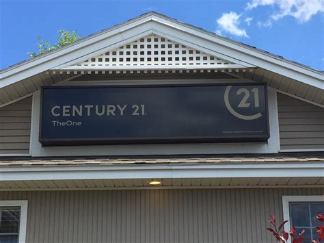 Century 21 Outdoor Sign Design And Installation Daniels Signs