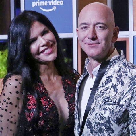 Jeff Bezos And Lauren Sánchezs Roller Coaster Romance From Parties