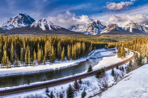 Best Rail Journey In 2015 Rocky Mountaineer Canada International