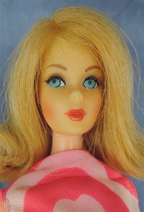 vb260 twist n turn barbie blond flip 1967 74 dolls nice twice dollshop