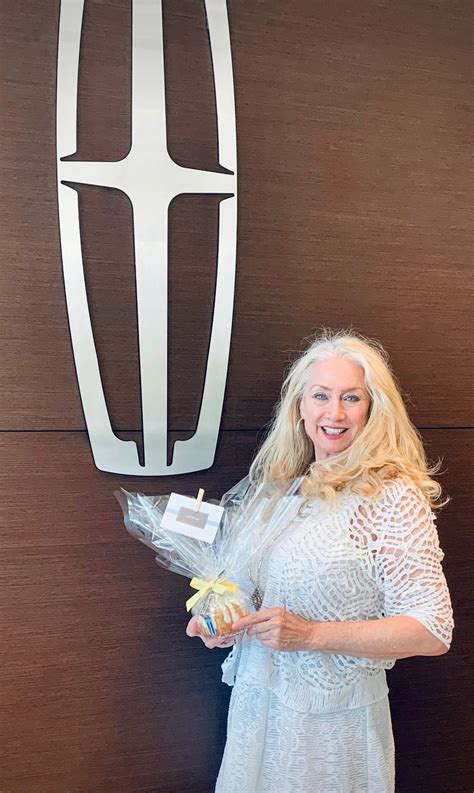 We would like to... - Parks Lincoln of Tampa & Wesley Chapel | Facebook