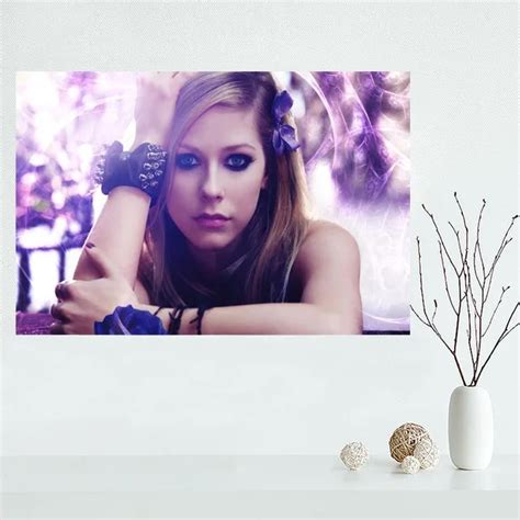Custom Avril Lavigne Canvas Painting Poster Cloth Silk Fabric Wall Art