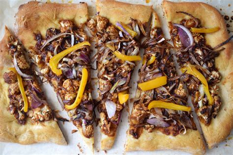 Roasted Cauliflower Bbq Vegan Pizza Life Is Oh So Dandy