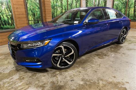 Great acceleration, comfort, and overall quality! New 2018 Honda Accord Sport 4D Sedan in Beaverton #49721 ...