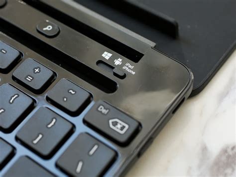 Microsofts Universal Mobile Keyboard Works With Ios Android And