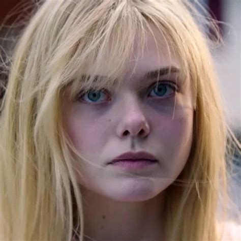 Elle Fanning Exclusive Interviews Pictures And More Entertainment