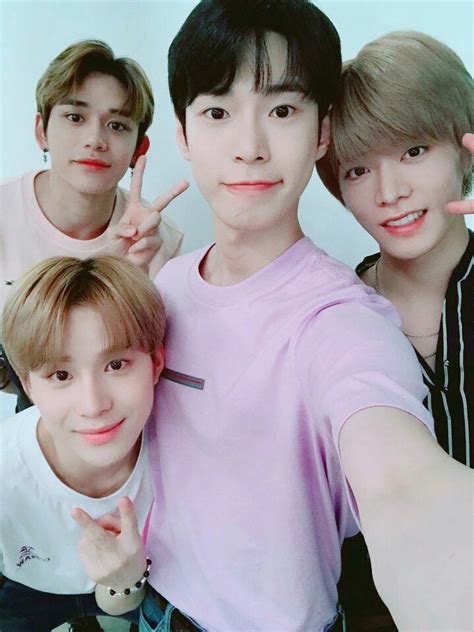 Nct127 #nct #nctdream #엔시티127 #엔시티 #엔시티드림 #taeil #taeyong #johnny #mark #yuta #jaehyun #doyoung. #NCT RELAY V LIVE💚 📝TODAY🕔5PM(KST) #LUCAS #DOYOUNG # ...