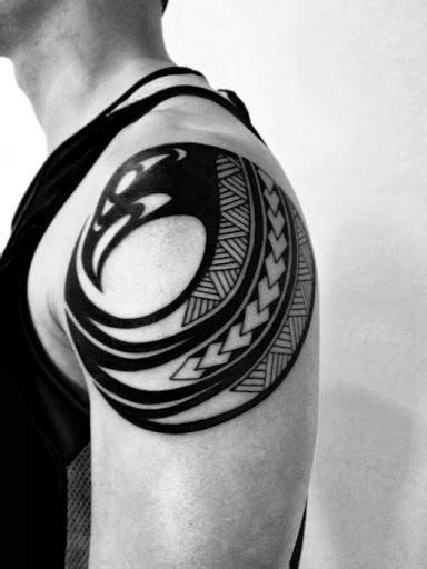 Cool Shoulder Tribal Tattoo Tattoomagz › Tattoo Designs Ink Works