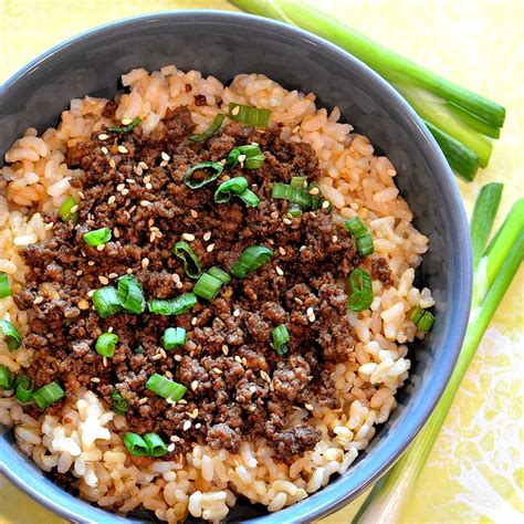 It's the ultimate weeknight dinner starter or best way to, uh, beef up an. Easy Korean Ground Beef Bowl | Recipe in 2020 | Beef bowl ...