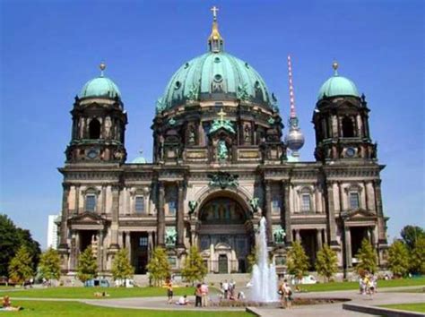 Suche auf der internetseite von berlin.de. Berliner Dom din Berlin, Germania - Portal Turism