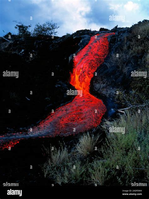 Pahoehoe Lava Flow From Kilauea Volcano On The Island Of Hawaii Usa