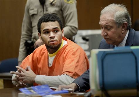 Chris Brown Released Early From Los Angeles County Jail Los Angeles Times