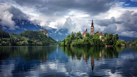 Slovenia Nature Lake Bled Church Cathedral Wallpaper 2560x1440
