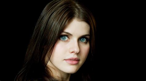 Alexandra Daddario With Blue Eyes And Pink Lips In Black