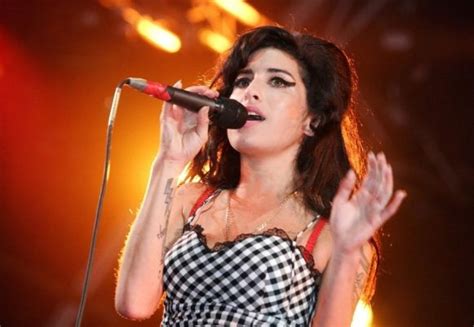 Seis Años Sin Amy Winehouse La Voz Del Soul La Pancarta De Quintana Roo