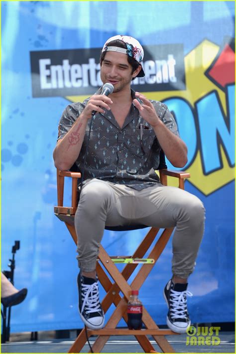 Tyler Posey Parties With Teen Wolf Cast At Imdb Comic