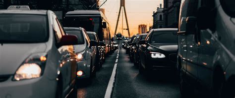 Traffic Hd Wallpapers Top Free Traffic Hd Backgrounds Wallpaperaccess