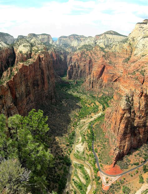 File:Angels Landing-Zion NP-Utah.jpg - Wikipedia