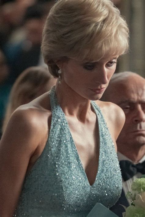 See Elizabeth Debicki As Princess Diana From ‘the Crown Season 5