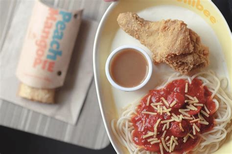 Filipino Fried Chicken Giant Jollibee To Focus On U S Growth Hot Sex Picture