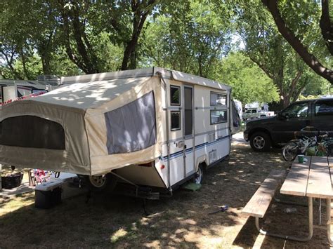 1992 Hard Sided Palomino Pop Up Camper With Canvas Wings