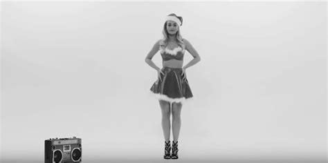 Rita Ora Recreates Mean Girls Dance Scene For Love Magazine And Its Spot On — Video