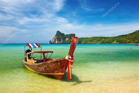 Tropical Beach Thailand — Stock Photo © Muha04 1701705