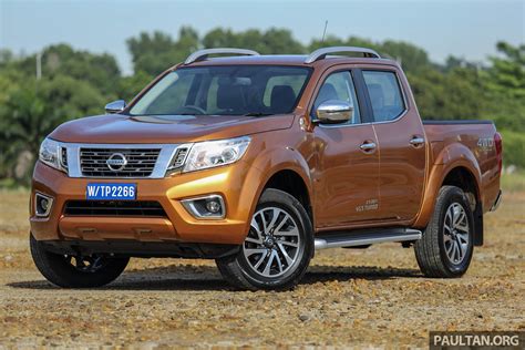 Nissan Np300 Navara Previewed In Malaysia 6 Single And Double Cab