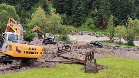 Schwere unwetter haben im pinzgau südlich von salzburg schlammlawinen ausgelöst. Unwetter in Südtirol: Diese Straßen sind noch gesperrt ...