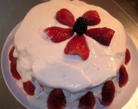Birthday Cakes for People with Diabetes - Diabetes Daily ...